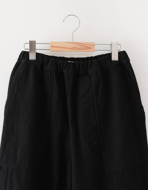 刺し子ドビーのテーパードパンツ